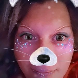 Meet your Posher, Roberta